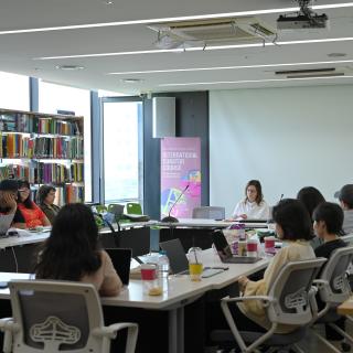 광주비엔날레 아카데미 전시기획자 양성과정 성료 관련 이미지