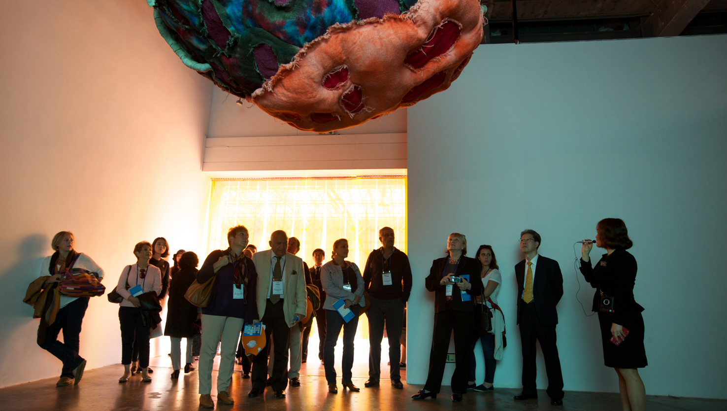 광주비엔날레에 글로벌 거물 몰려온다 관련 이미지