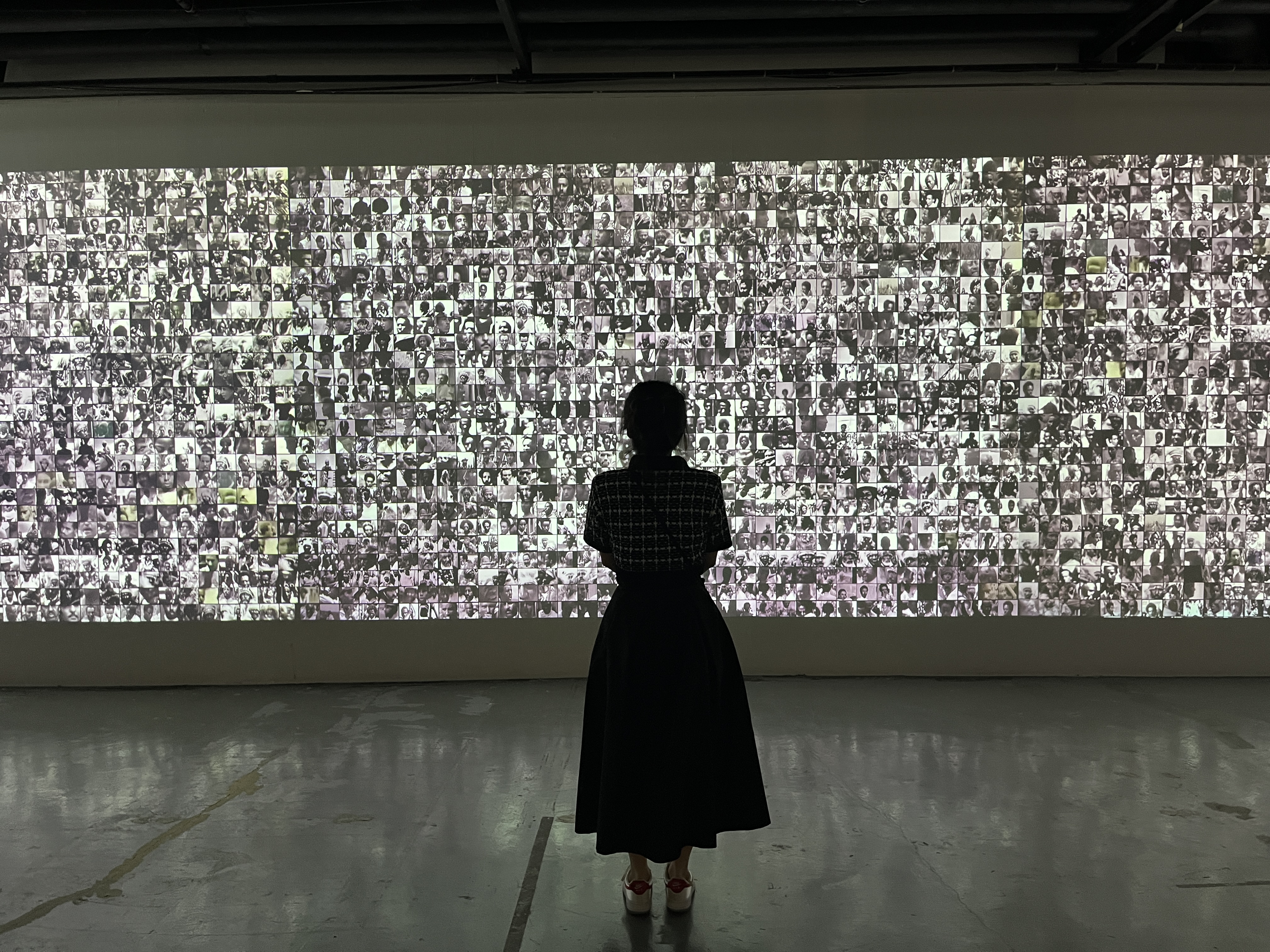 1전시실_부딪침 소리_웬디메겐 베레테_베일을 벗기다, 2017.jpg